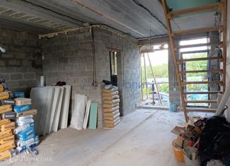 Продаю таунхаус, 120 м2, деревня Кузнечиха, Бархатная улица