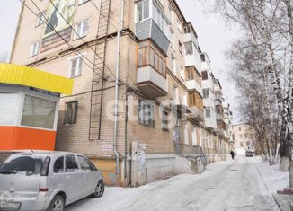 1-комнатная квартира на продажу, 30.2 м2, Челябинская область, проспект имени Ю.А. Гагарина, 1-я линия, 9