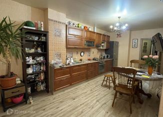 2-комнатная квартира на продажу, 95 м2, Самара, Революционная улица, 4, метро Московская