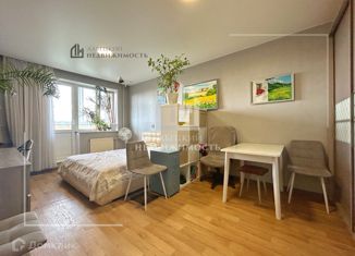 Продаю 3-комнатную квартиру, 51.5 м2, Санкт-Петербург, улица Дмитрия Устинова, 8, улица Дмитрия Устинова