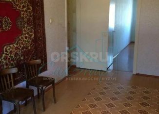 Продам 2-комнатную квартиру, 44.5 м2, Орск, улица Комарова, 30