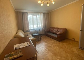 Продаю 1-комнатную квартиру, 32 м2, Москва, Новочерёмушкинская улица, 53к1, метро Зюзино