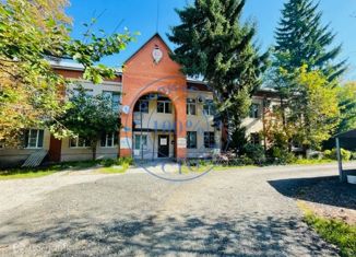 Продаю 2-ком. квартиру, 45.3 м2, Алексеевка, улица Василия Собины