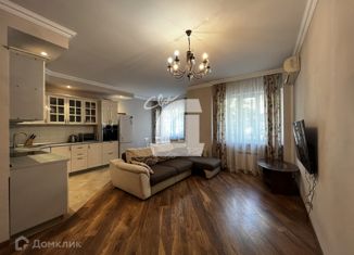 Продажа 1-ком. квартиры, 65 м2, Краснодар, Кубанская набережная, 4, Кубанская набережная