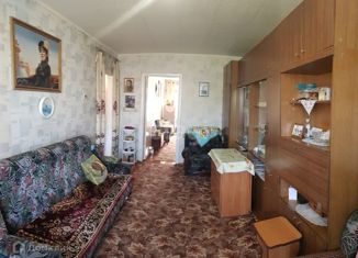 2-комнатная квартира на продажу, 44.3 м2, поселок городского типа Зеленогорский, Центральная улица, 4А