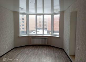 Продается 2-комнатная квартира, 60 м2, село Александровка