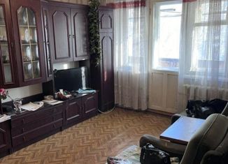 Продажа трехкомнатной квартиры, 58 м2, Кемеровская область, улица Кузнецова, 11