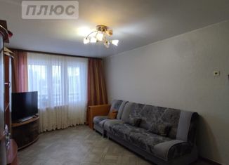 Трехкомнатная квартира на продажу, 60.3 м2, Краснокамск, улица Калинина, 3А