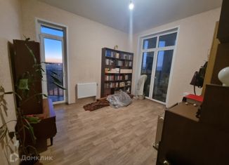 Продам трехкомнатную квартиру, 73 м2, Москва, Рублёвское шоссе, 70к1