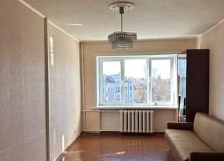 Продаю двухкомнатную квартиру, 43 м2, Псковская область, улица Волкова, 2