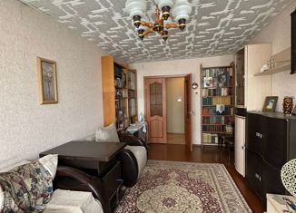 4-комнатная квартира на продажу, 85.2 м2, Челябинск, Комсомольский проспект, 84