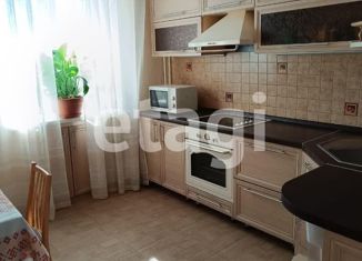 Сдаю в аренду 4-комнатную квартиру, 118 м2, Красноярск, улица Бебеля, 57, Октябрьский район