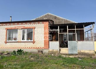 Продаю дом, 108 м2, Новокубанск, улица Карла Маркса, 32