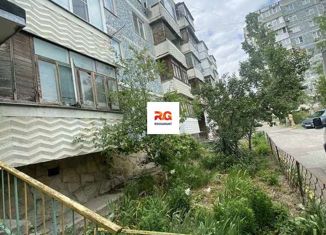 Продажа трехкомнатной квартиры, 66 м2, Новороссийск, улица Героев Десантников, 69