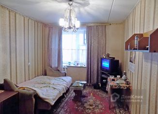 Продам 2-ком. квартиру, 35 м2, Заволжье, Рождественская улица, 1