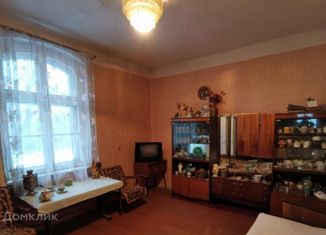 Продам 2-ком. квартиру, 37.4 м2, Багратионовск, Калининградская улица, 32