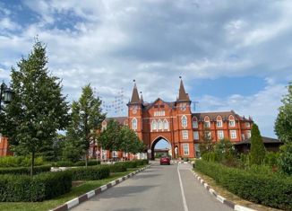 Таунхаус на продажу, 119 м2, деревня Красный Поселок, Английский бульвар, 330