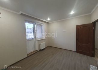 Продается двухкомнатная квартира, 57.5 м2, Краснодар, улица Лётчика Позднякова, 2к7