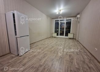 Продается 1-ком. квартира, 29.5 м2, Волгоград, улица Малиновского, 8