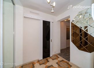 Продается 2-комнатная квартира, 46.6 м2, Екатеринбург, метро Проспект Космонавтов, Стахановская улица, 30