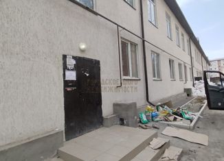 Продам 1-ком. квартиру, 32 м2, Нальчик, район Молодёжный, улица А.А. Кадырова, 2