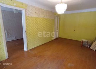 Продам 2-ком. квартиру, 42.1 м2, Уфа, улица Братьев Кадомцевых, 7, Советский район