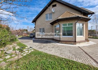 Продаю дом, 195 м2, поселок станции Ладожское Озеро, улица Ветеранов, 11