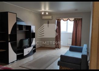Продается 2-ком. квартира, 63.3 м2, поселок Южный, улица Мира, 36