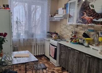 Продам 1-ком. квартиру, 35 м2, поселок Коминтерн, улица Маяковского, 13