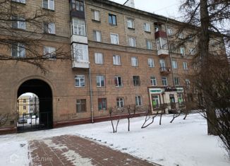 Двухкомнатная квартира на продажу, 56.4 м2, Новосибирск, проспект Дзержинского, 6, метро Берёзовая роща