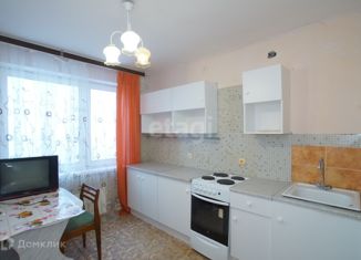 Продается 3-комнатная квартира, 93.3 м2, Екатеринбург, Базовый переулок, 50, ЖК Маяковский