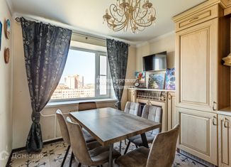 Продается трехкомнатная квартира, 92.7 м2, Санкт-Петербург, Сиреневый бульвар, 10, Сиреневый бульвар