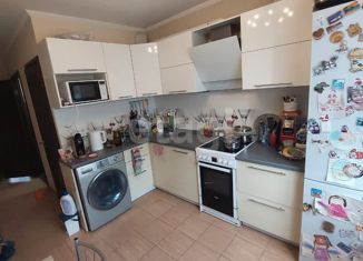 Продаю 4-комнатную квартиру, 89.4 м2, Ачинск, улица Мира, 9