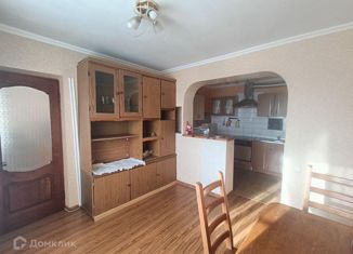 Продаю двухкомнатную квартиру, 53 м2, Ейск, улица Карла Маркса, 13