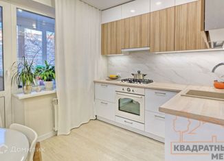 Продается двухкомнатная квартира, 52.5 м2, Ульяновская область, улица Славского, 16