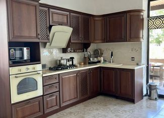 Продам дом, 273 м2, массив Дубки 2, Русская улица