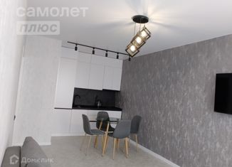 Продается 1-комнатная квартира, 40.3 м2, Оренбургская область, улица Ткачёва, 8к2