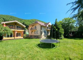 Продам таунхаус, 94 м2, село Эстосадок, Гаражная улица