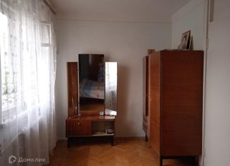 Продаю 2-комнатную квартиру, 41.5 м2, Владикавказ, улица Леонова, 9к2, 4-й микрорайон