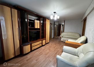 Продам 3-комнатную квартиру, 49 м2, Калужская область, улица Пухова, 1