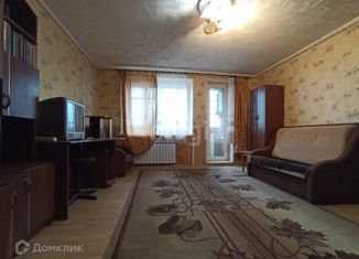 Сдается в аренду 3-комнатная квартира, 57.8 м2, Волхов, Волховский проспект, 55