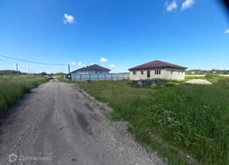 Продаю земельный участок, 10 сот., деревня Новая Знаменка, Р-132, 694-й километр