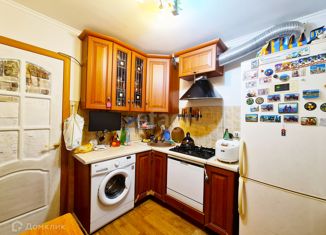 Продаю 2-комнатную квартиру, 44.5 м2, Москва, Нагатинская набережная, 14к2, метро Коломенская