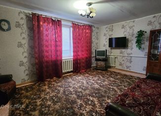 2-комнатная квартира на продажу, 46 м2, село Клепинино, микрорайон Октябрьский Массив, 36