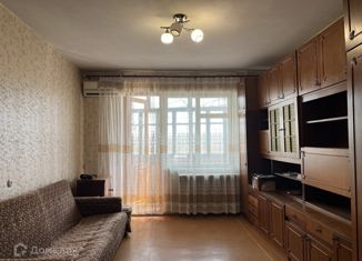 Продаю двухкомнатную квартиру, 53 м2, Краснодарский край, улица Куникова, 66