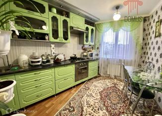 2-ком. квартира на продажу, 51.4 м2, посёлок городского типа Новоозёрное, улица Героев-Десантников, 11