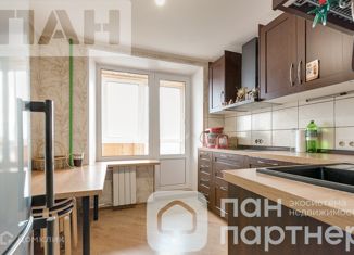 Продам 2-комнатную квартиру, 49.1 м2, Санкт-Петербург, 2-й Муринский проспект, 51, метро Лесная