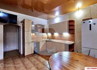 Продаю 2-ком. квартиру, 80.3 м2, Краснодар, Промышленная улица, 33, микрорайон Покровка