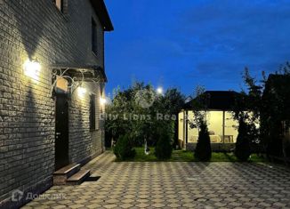 Продается дом, 400 м2, поселок Светлые Горы