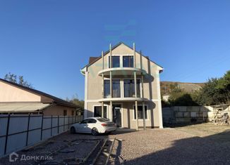 Продаю дом, 249 м2, село Лозовое, Ялтинская улица, 58